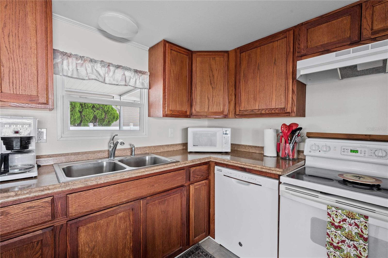 BETMAR ACRES - Residential