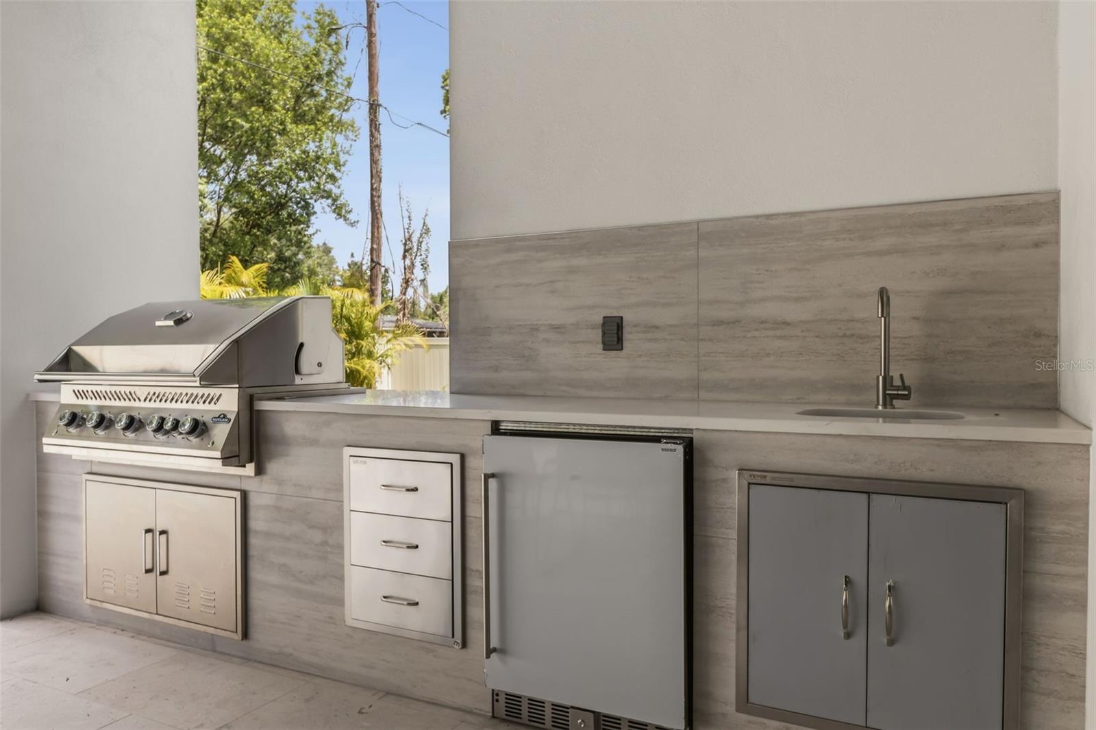 KENILWORTH SHORES SEC 01 - Residential