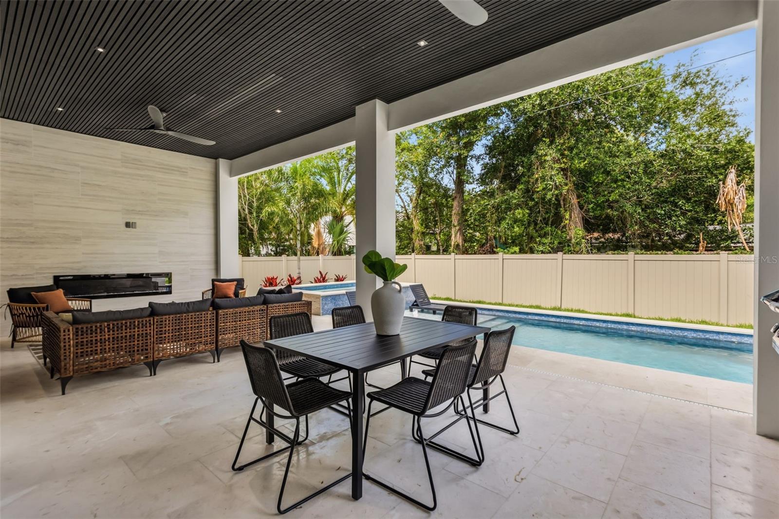 KENILWORTH SHORES SEC 01 - Residential