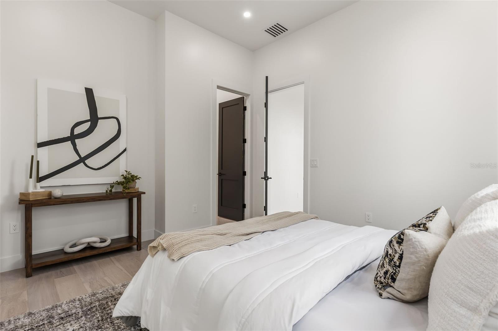 KENILWORTH SHORES SEC 01 - Residential