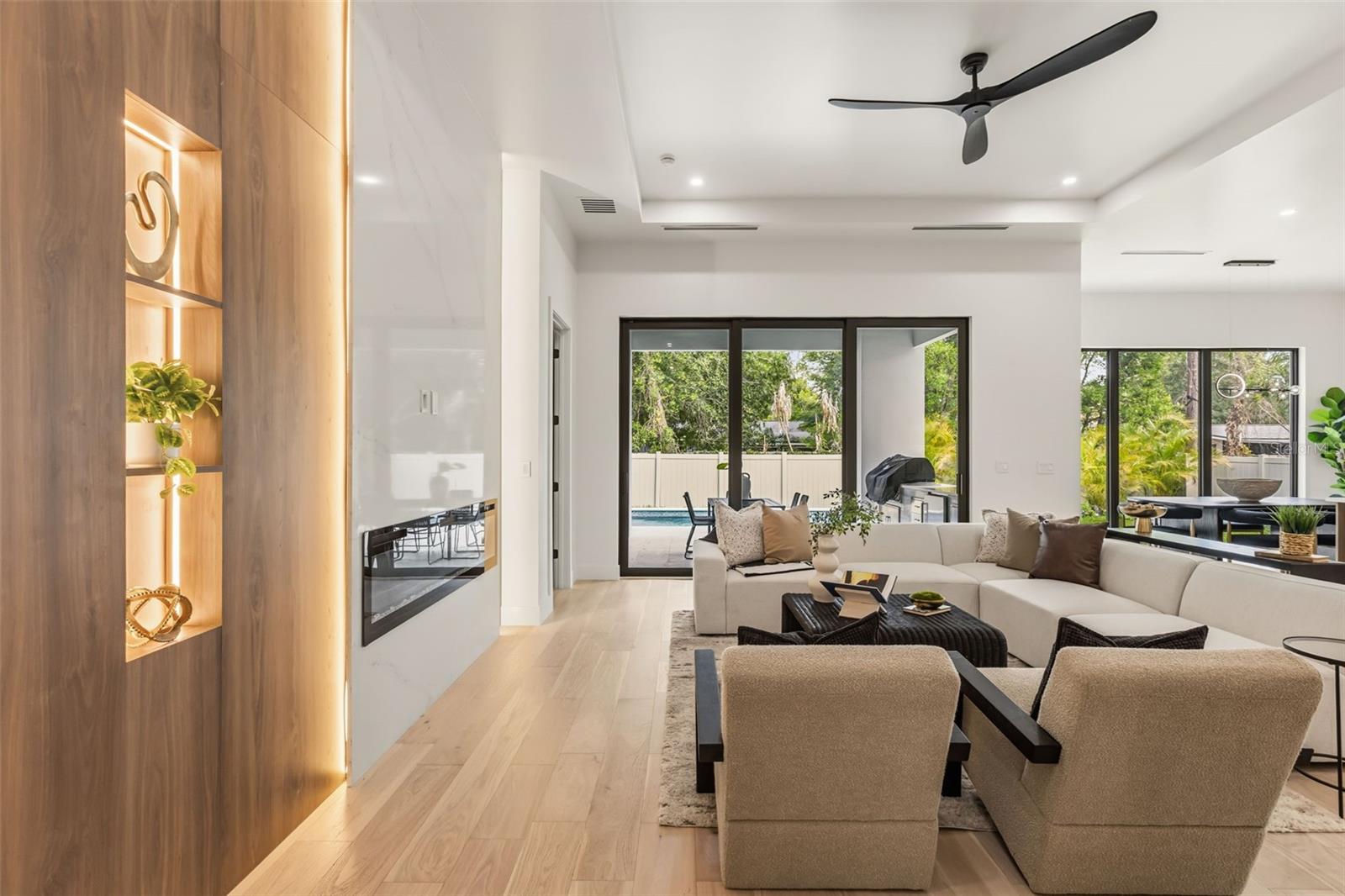 KENILWORTH SHORES SEC 01 - Residential