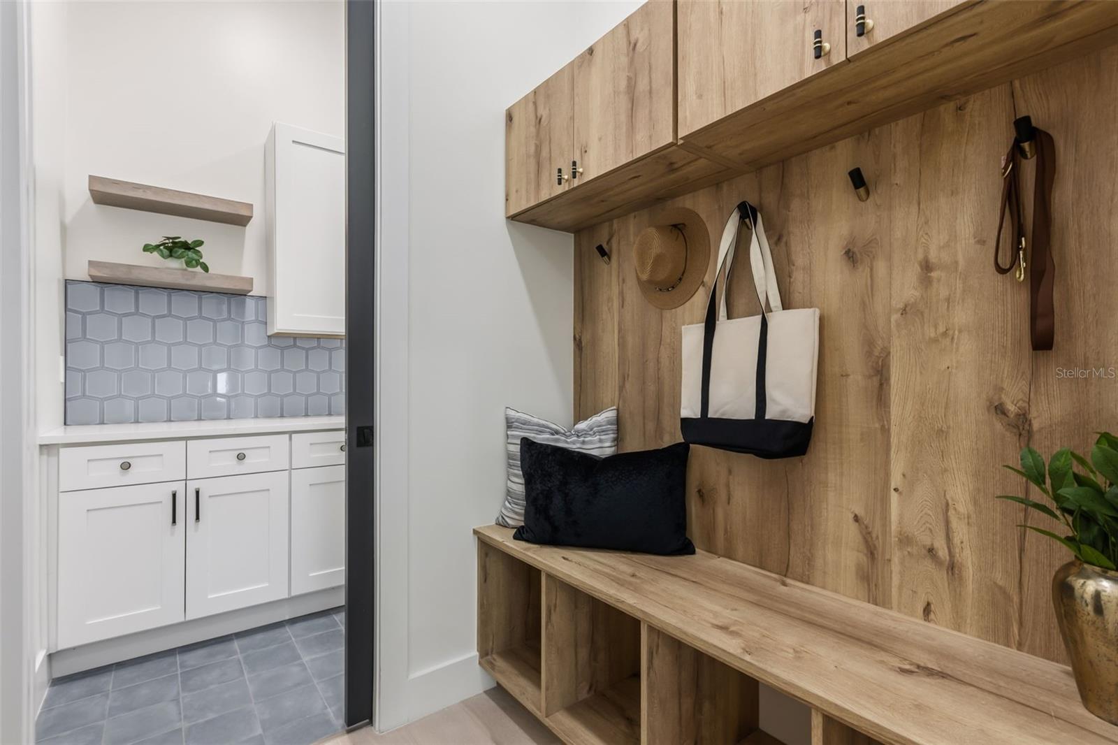 KENILWORTH SHORES SEC 01 - Residential