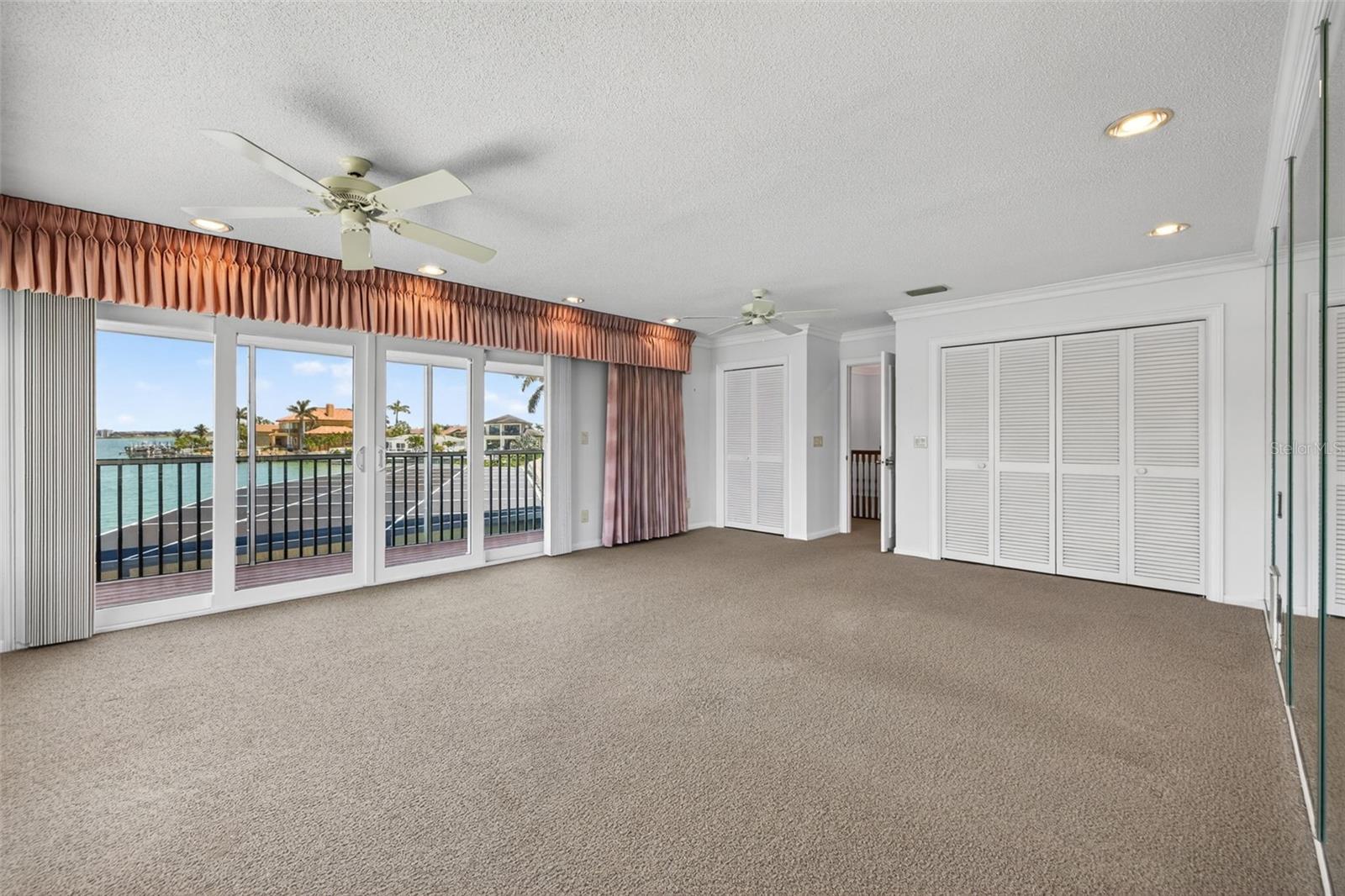 BELLE ISLE - Residential