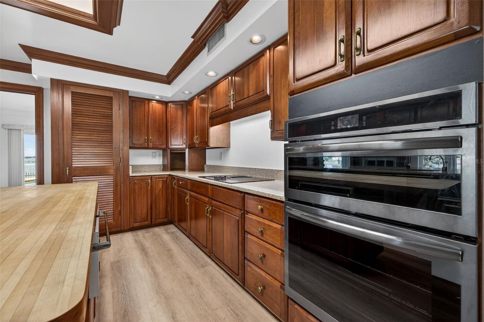 BELLE ISLE - Residential