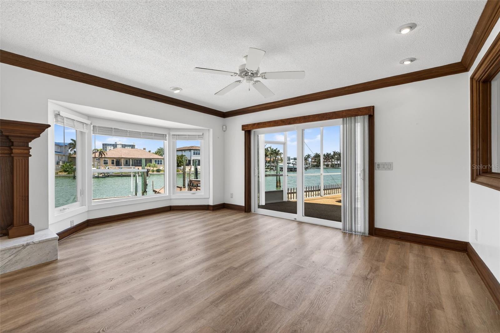 BELLE ISLE - Residential