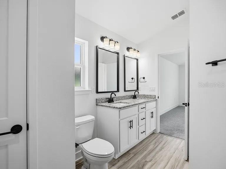 BRIARWOOD - Residential