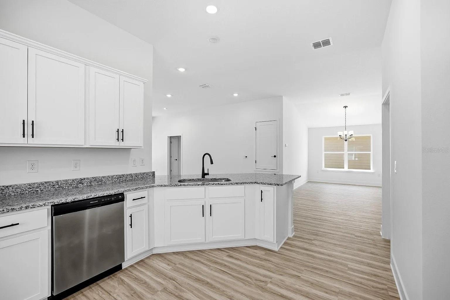 BRIARWOOD - Residential