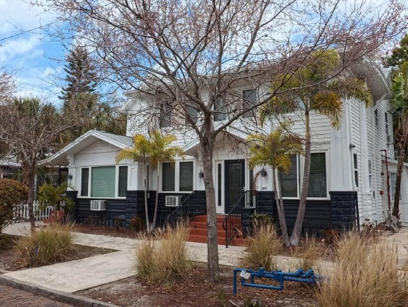 KINYONS H H ADD - Commercial Sale