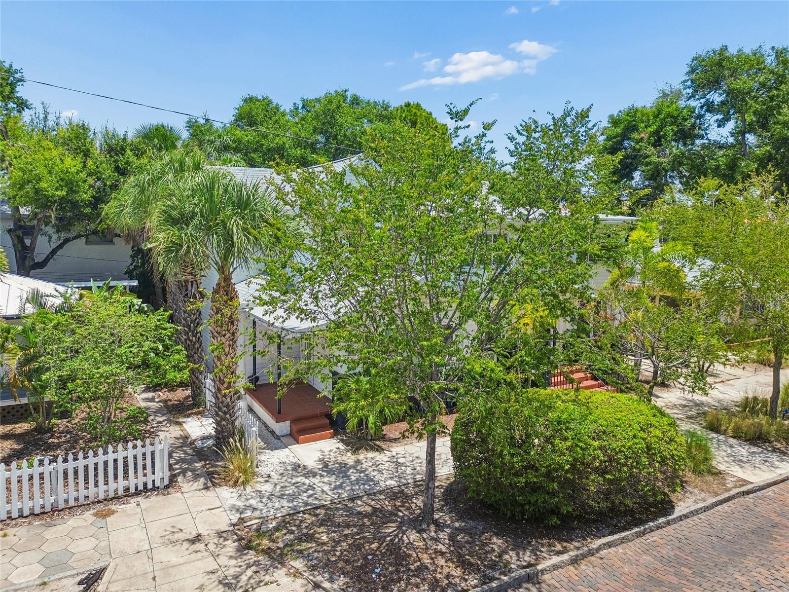 KINYONS H H ADD - Commercial Sale
