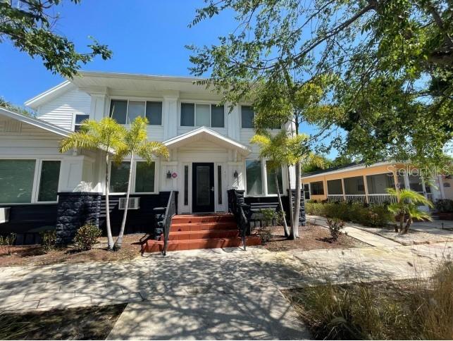 KINYONS H H ADD - Commercial Sale