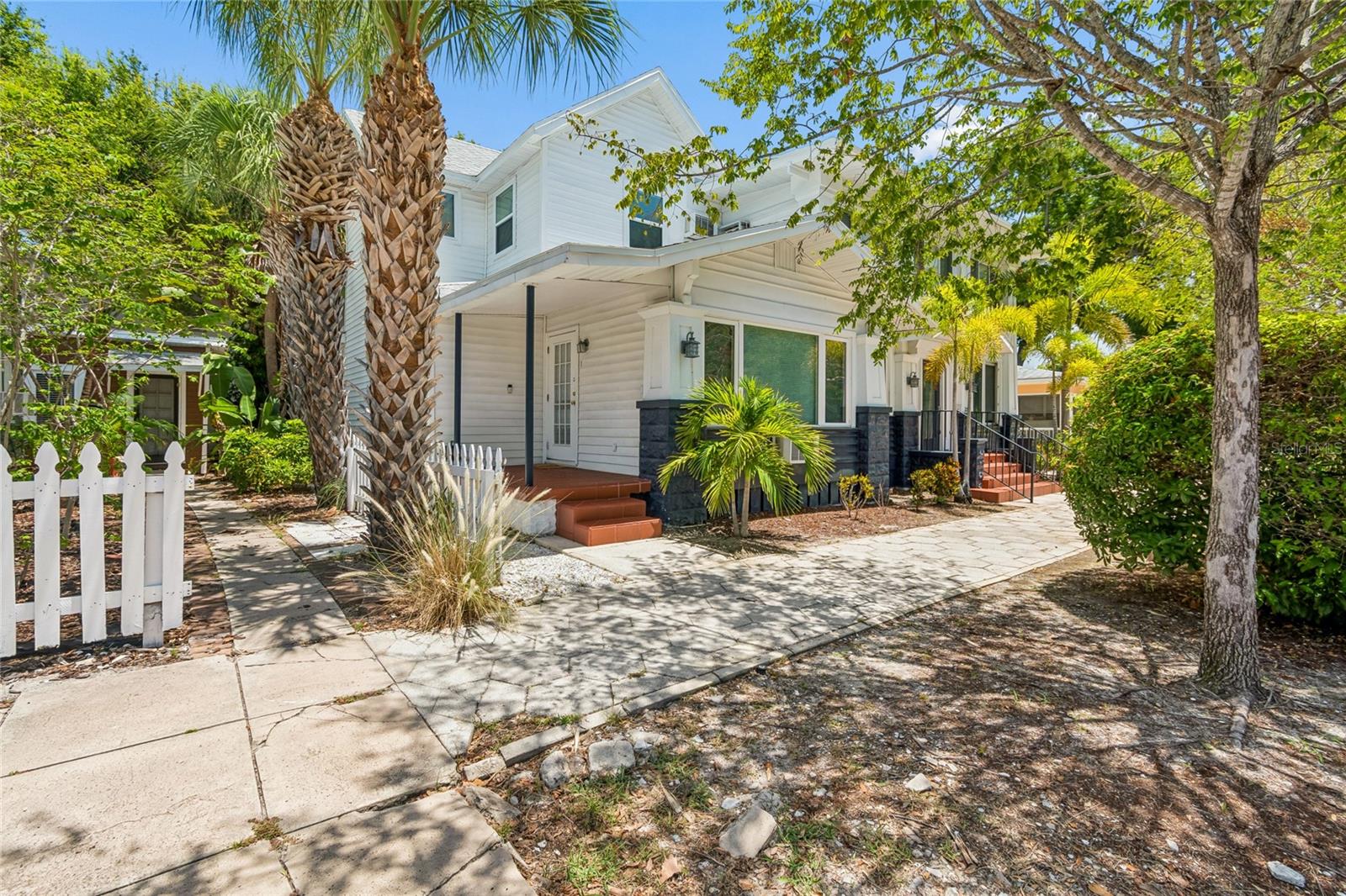 KINYONS H H ADD - Commercial Sale