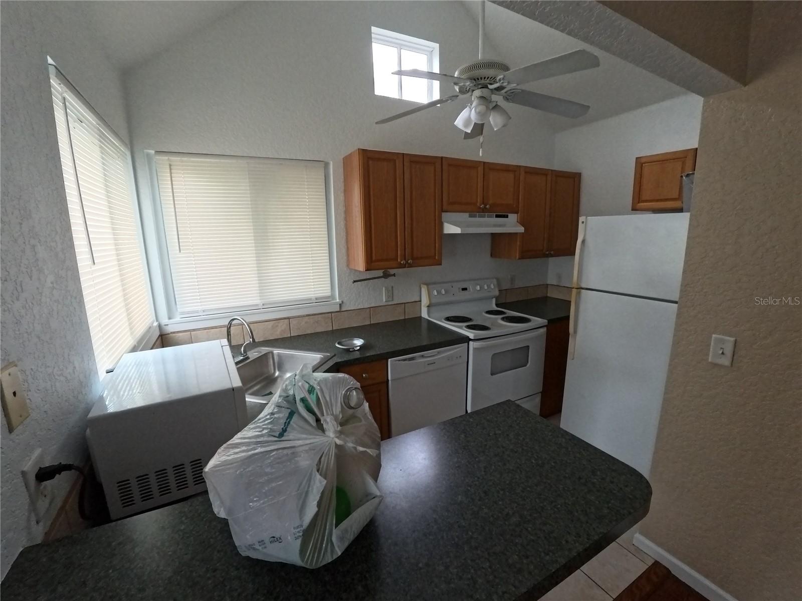 KINYONS H H ADD - Commercial Sale