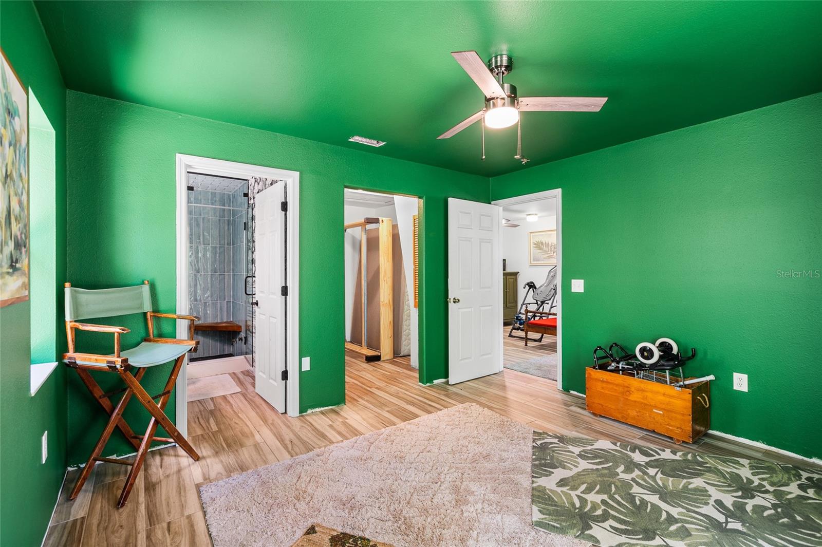 GOLDEN ACRES - Residential