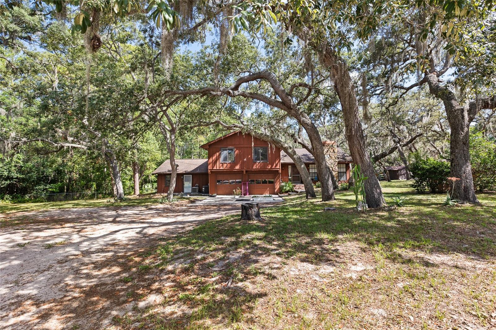 GOLDEN ACRES - Residential