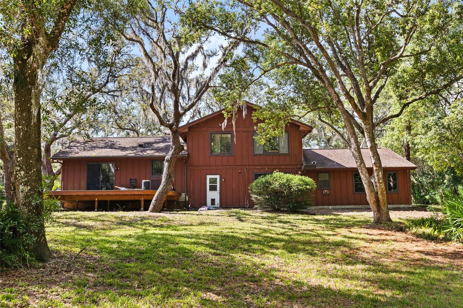 GOLDEN ACRES - Residential