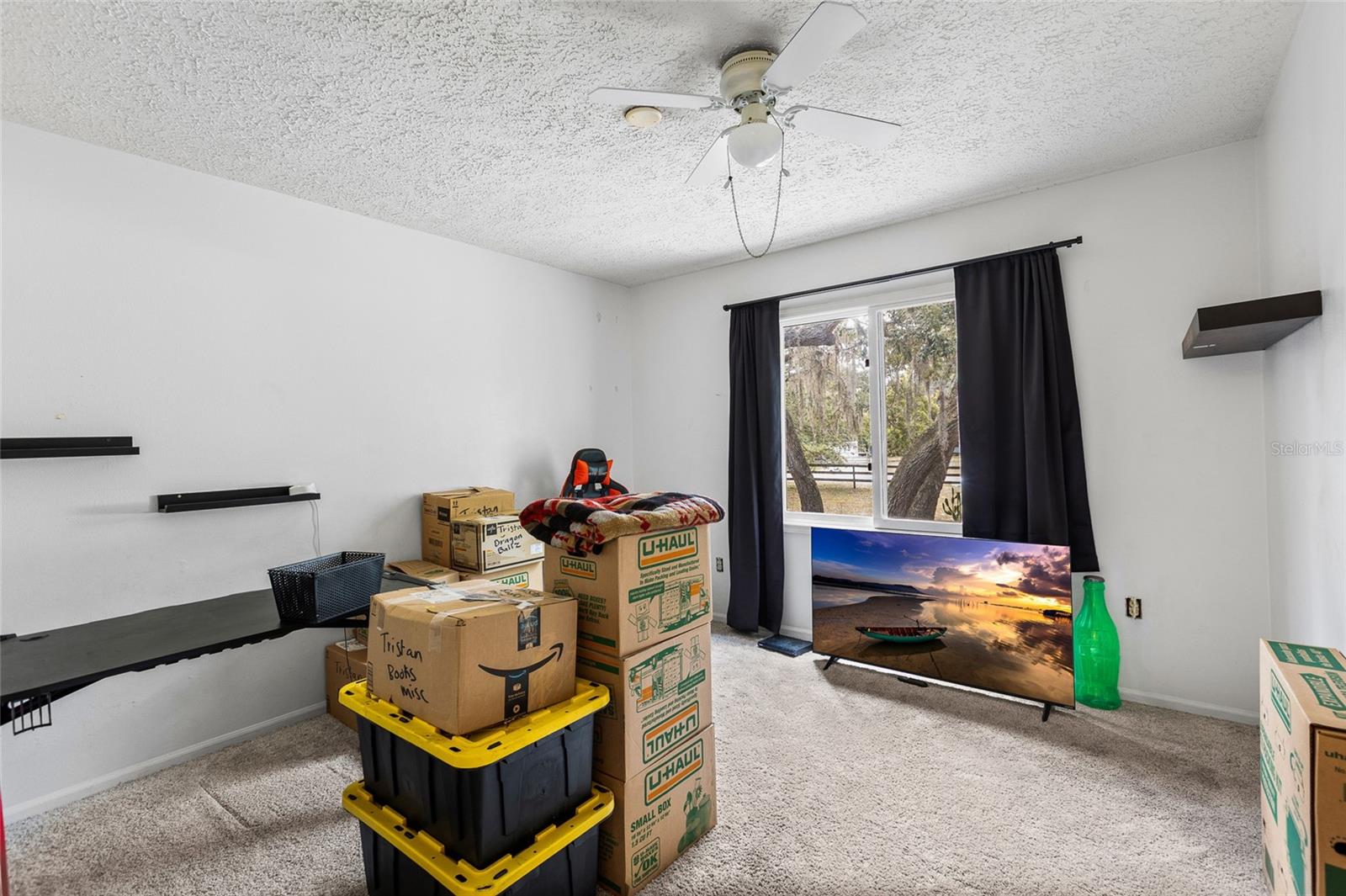 GOLDEN ACRES - Residential