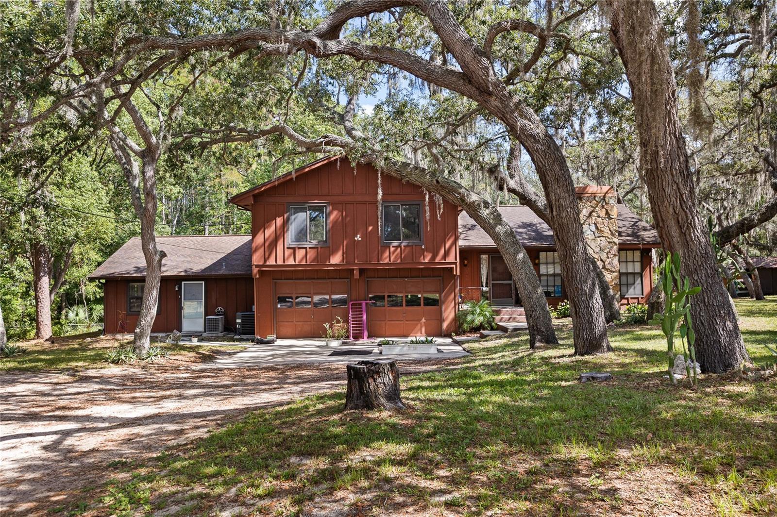 GOLDEN ACRES - Residential