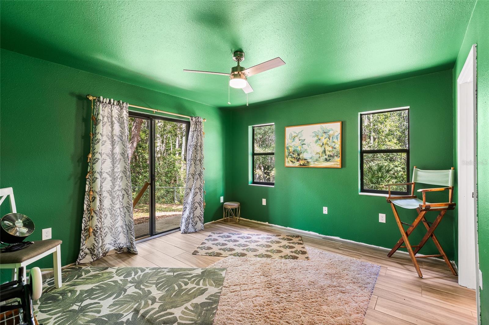 GOLDEN ACRES - Residential