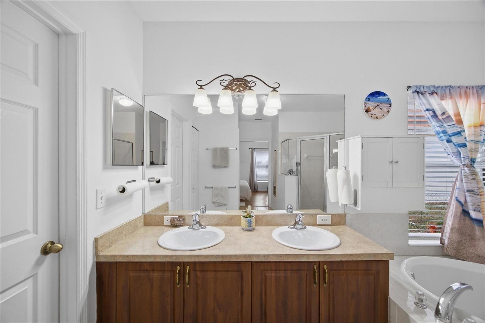 HILL PARK - Residential