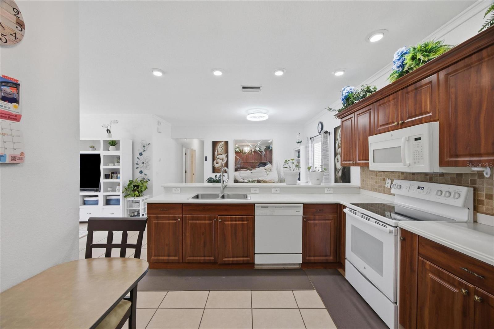 HILL PARK - Residential