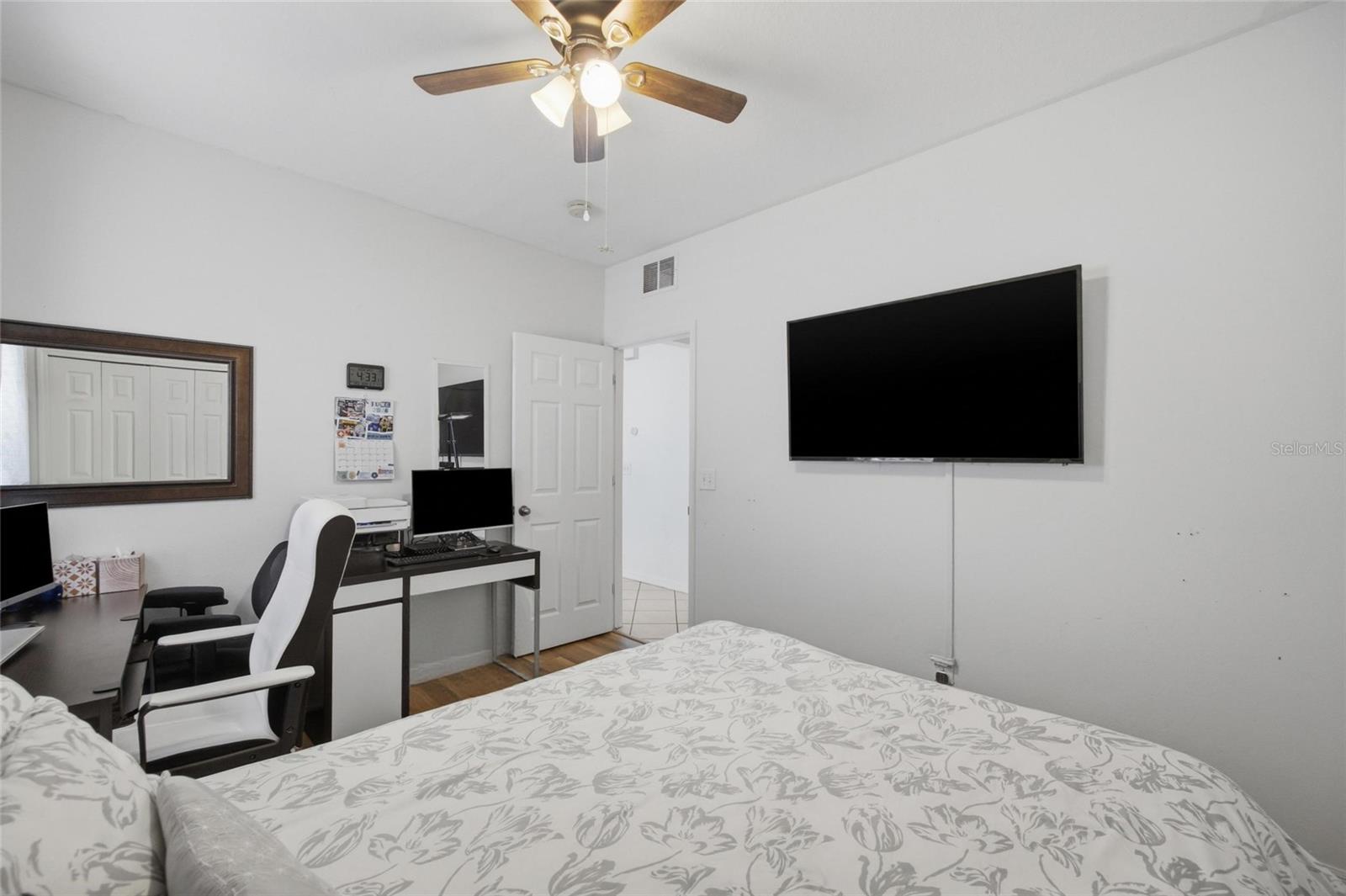 HILL PARK - Residential