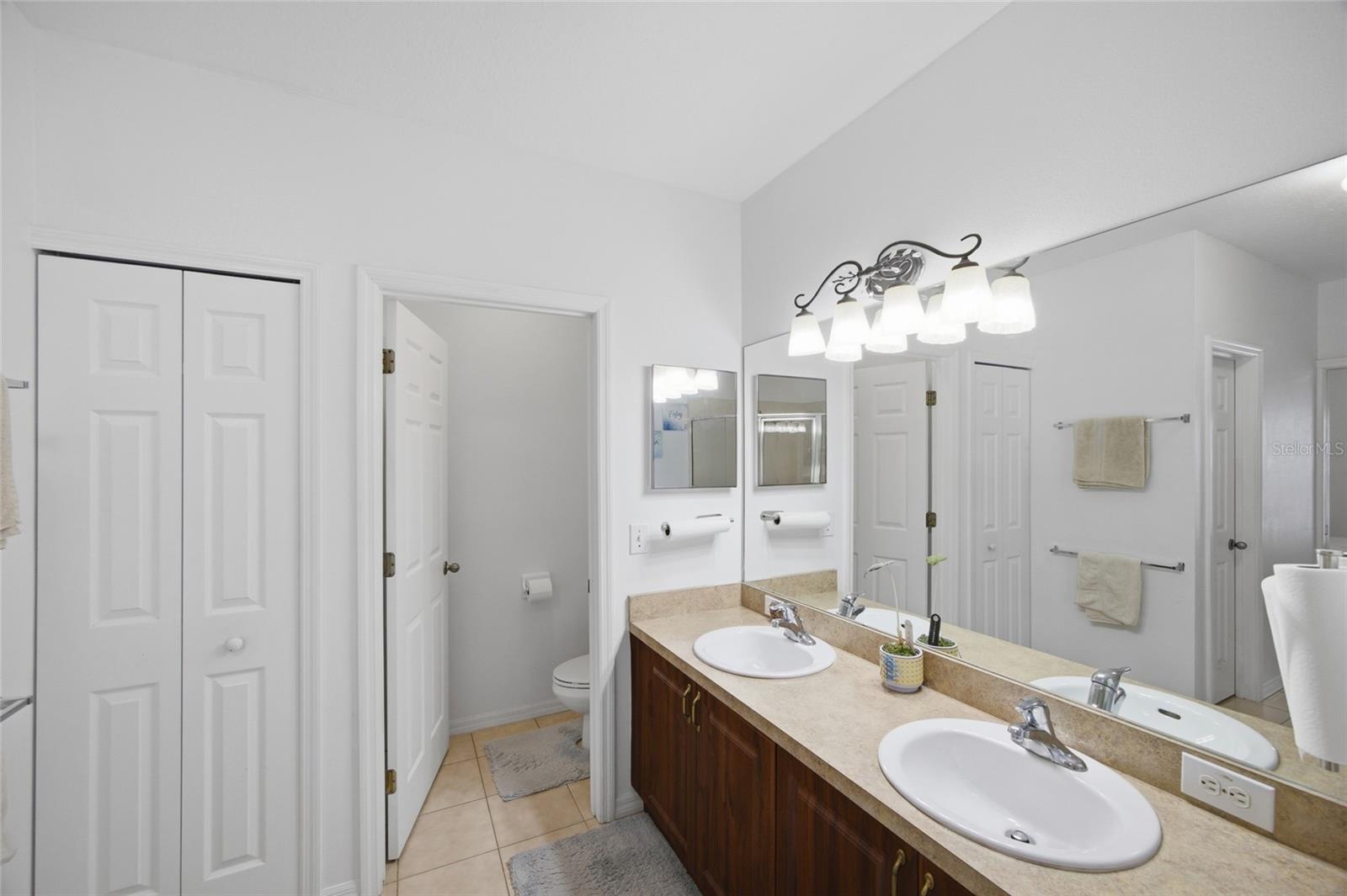 HILL PARK - Residential