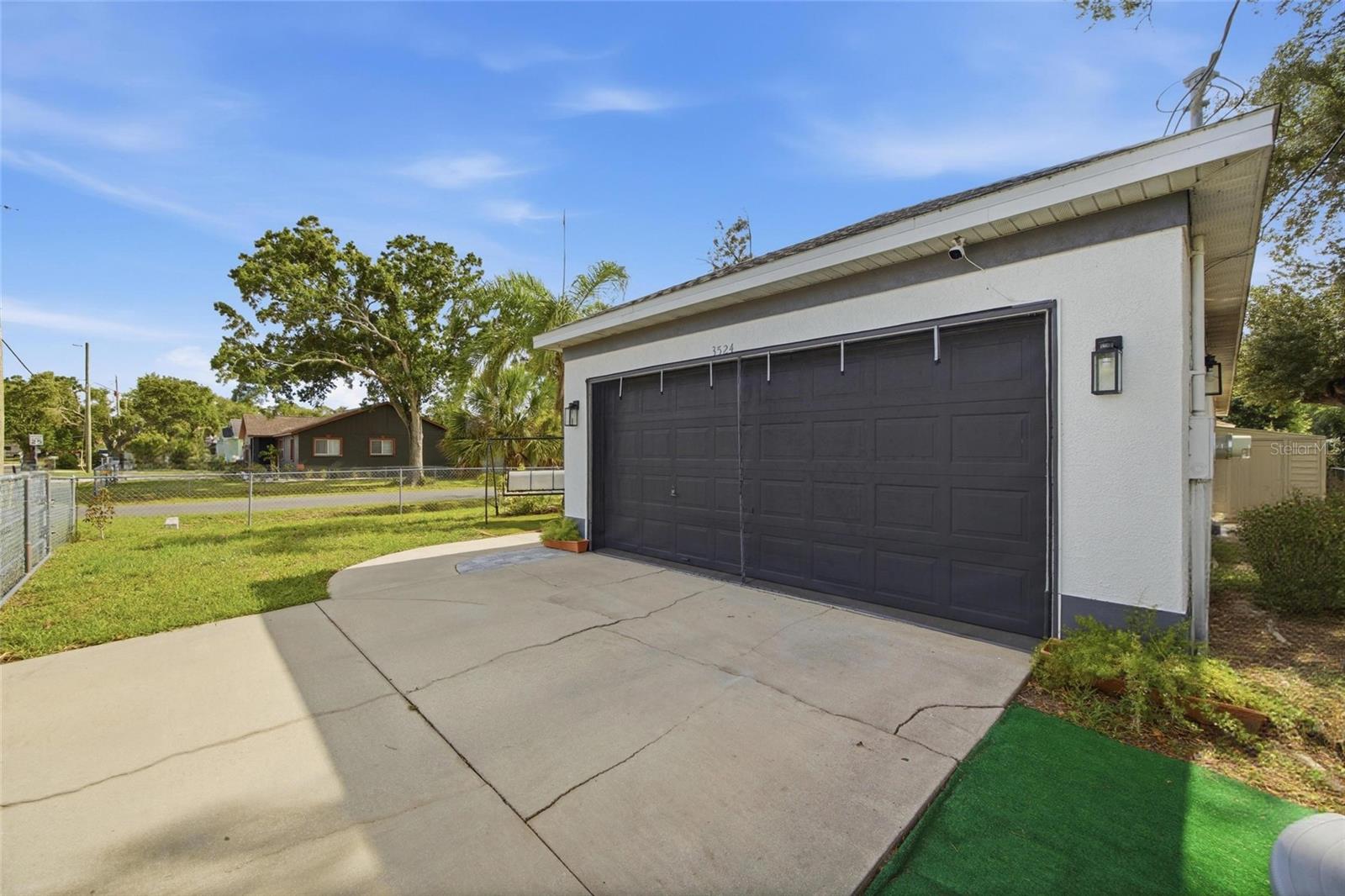 HILL PARK - Residential