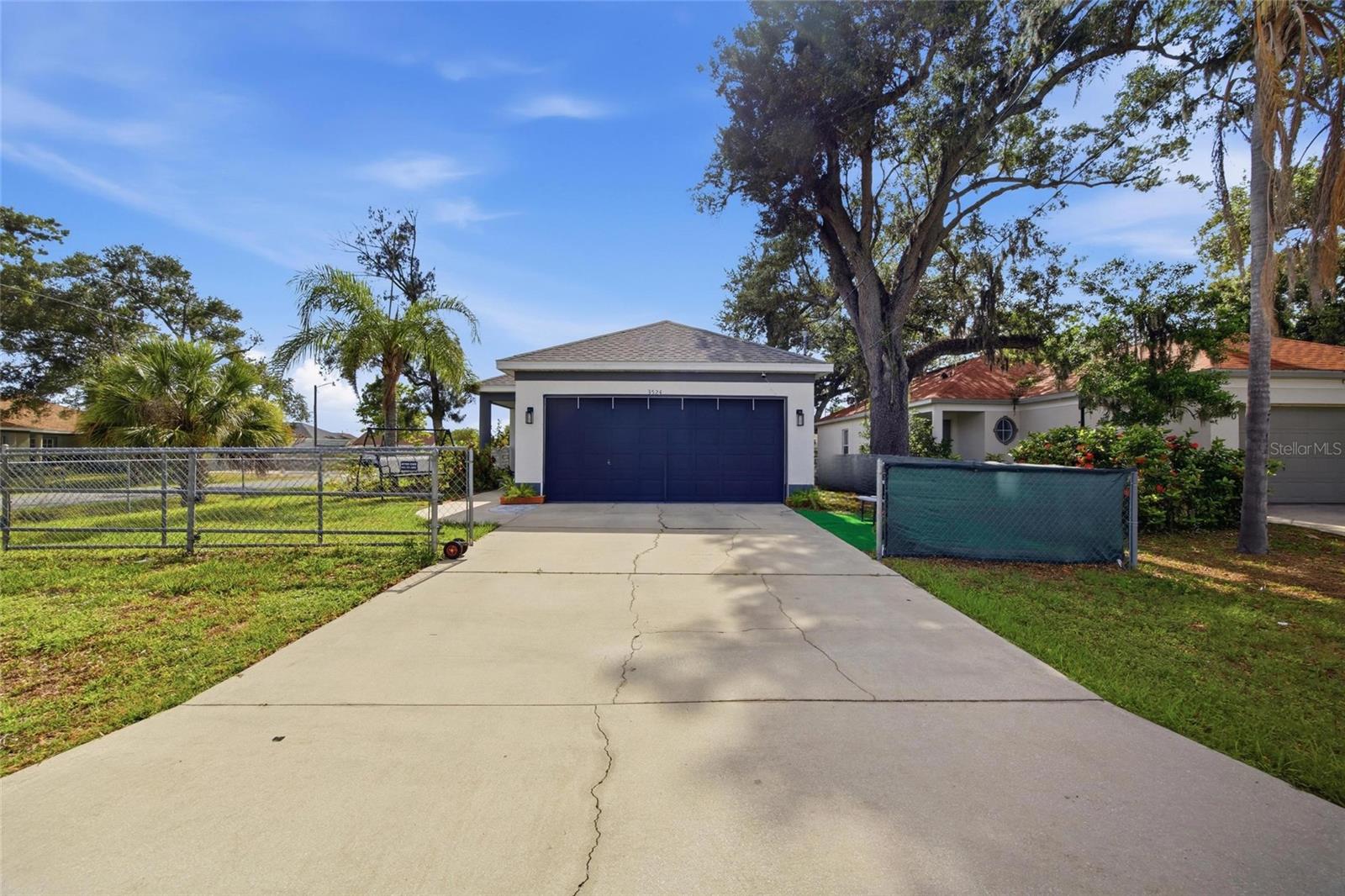 HILL PARK - Residential