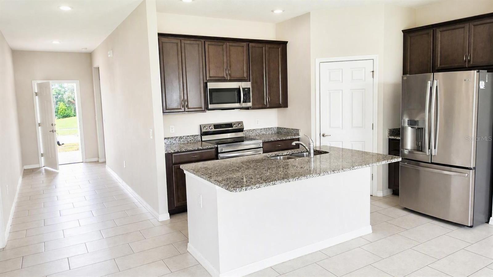 LAKE DENHAM ESTATES - Residential
