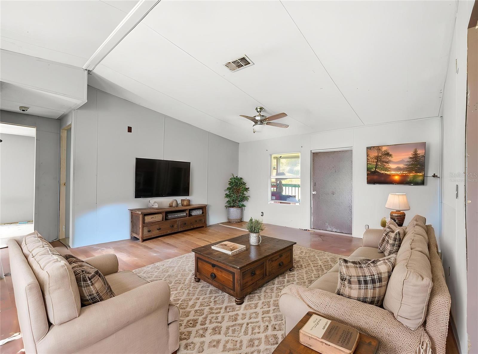 ZEPHYRHILLS COLONY COMPANY - Residential