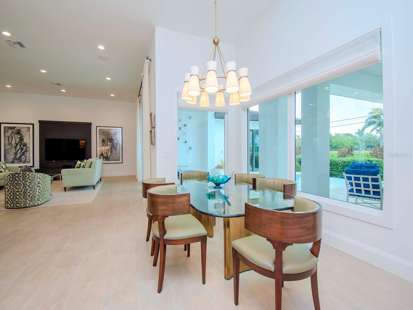 SNELL ISLE SHORES - Residential