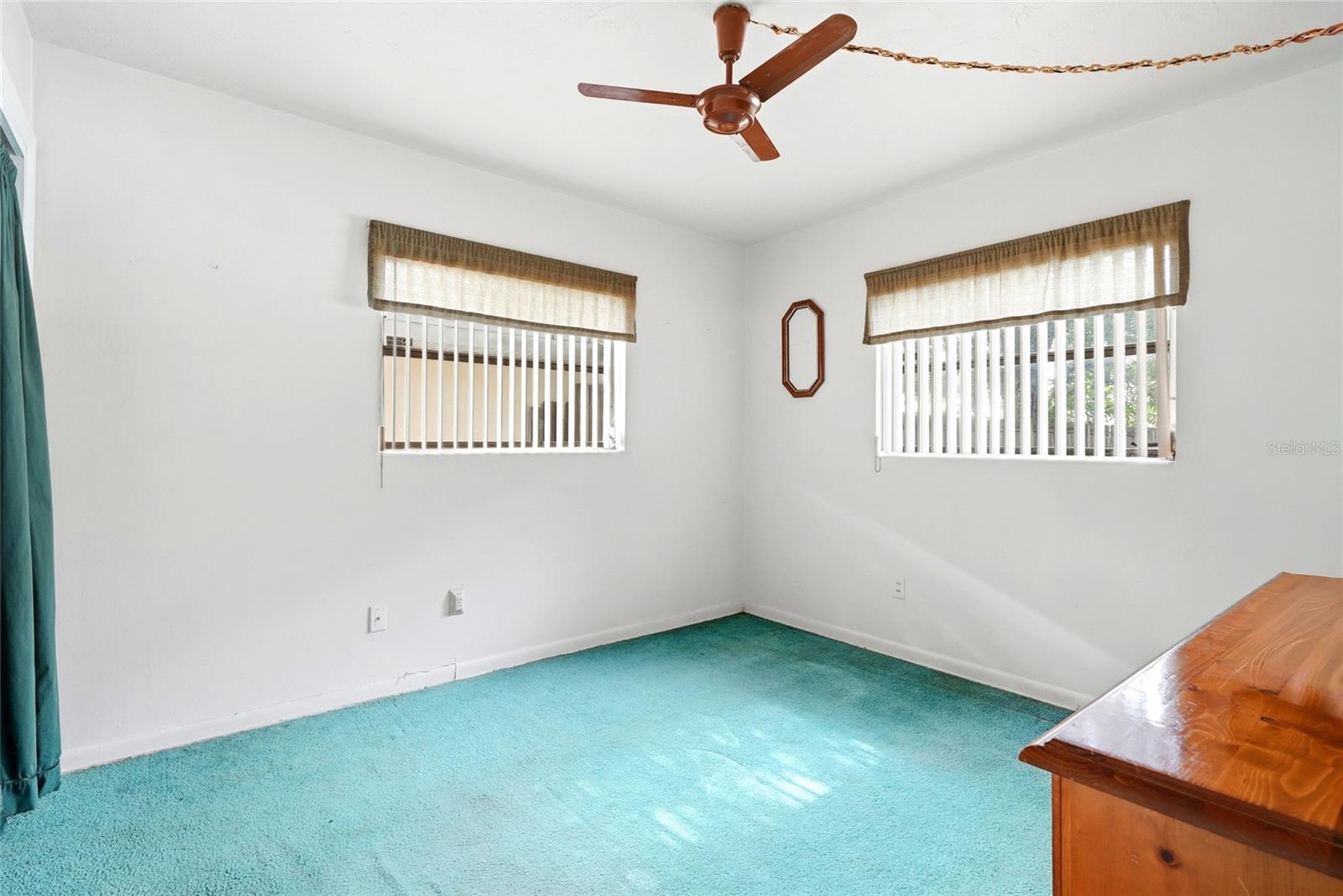 ROOSEVELT GROVES - Residential