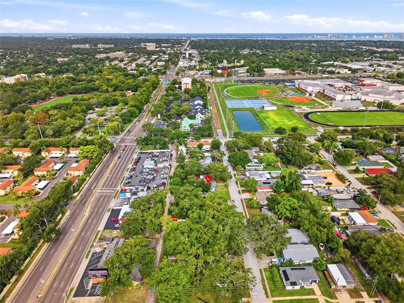 ROOSEVELT GROVES - Residential