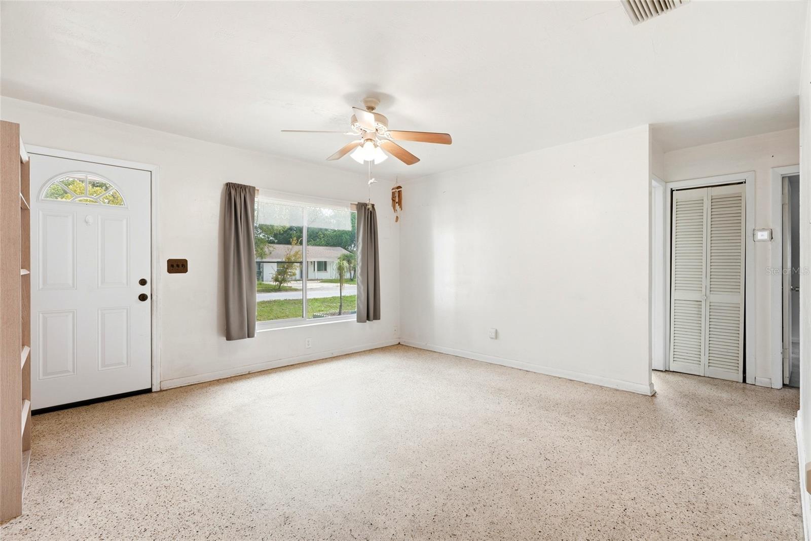 ROOSEVELT GROVES - Residential