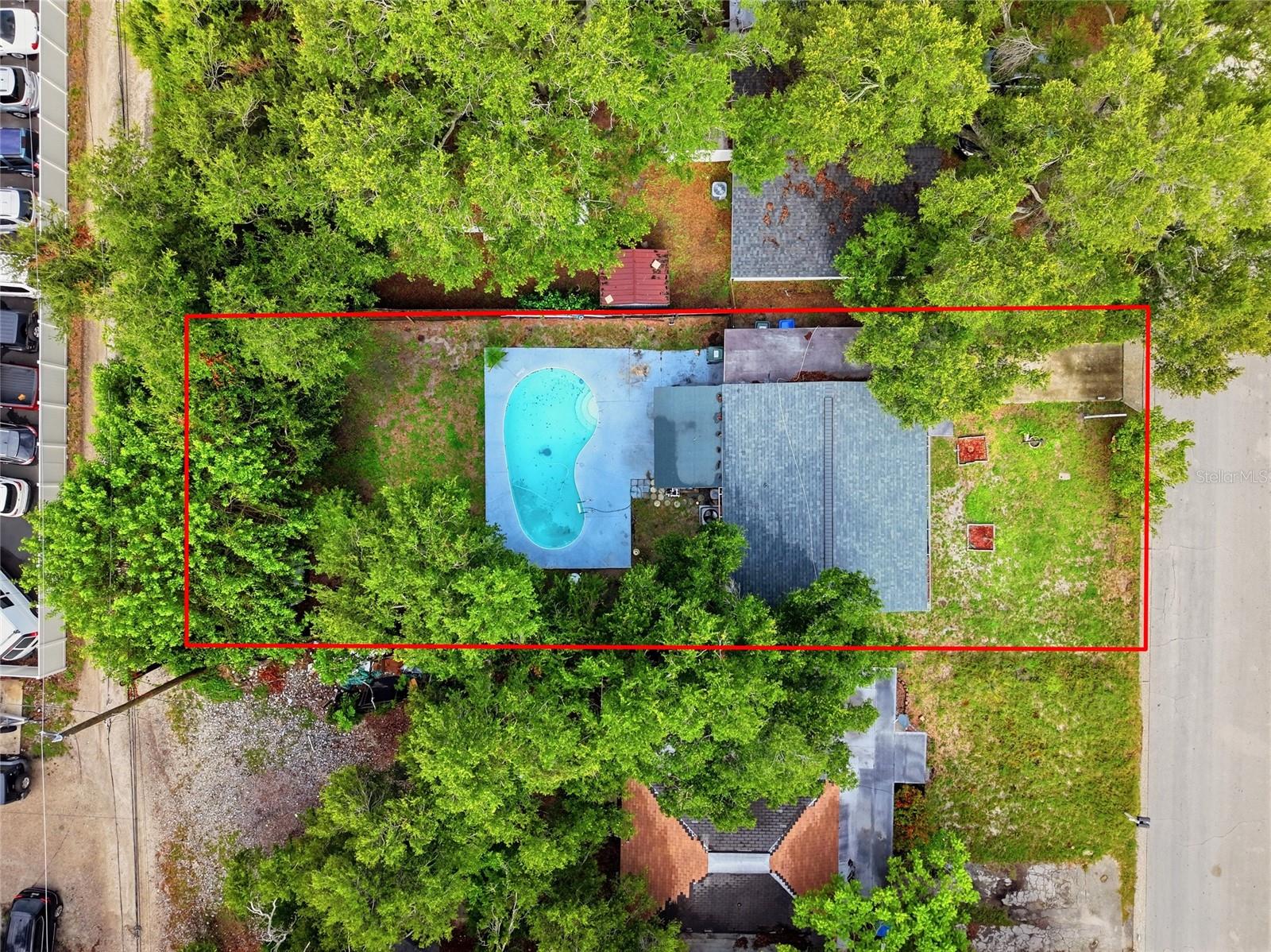 ROOSEVELT GROVES - Residential