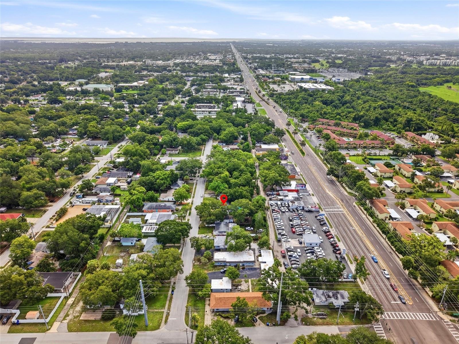 ROOSEVELT GROVES - Residential