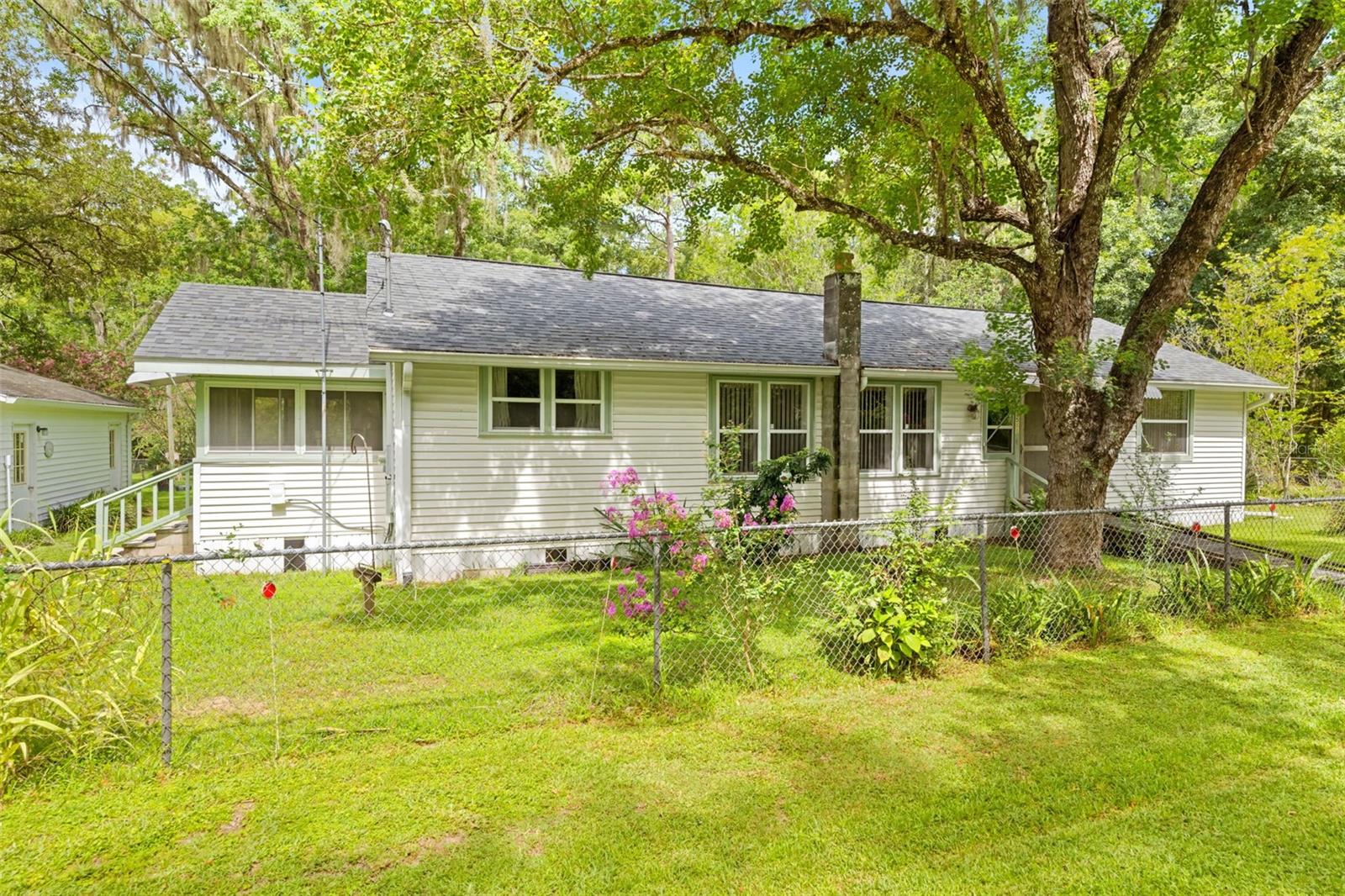 MOUNTAIN PARK - Residential