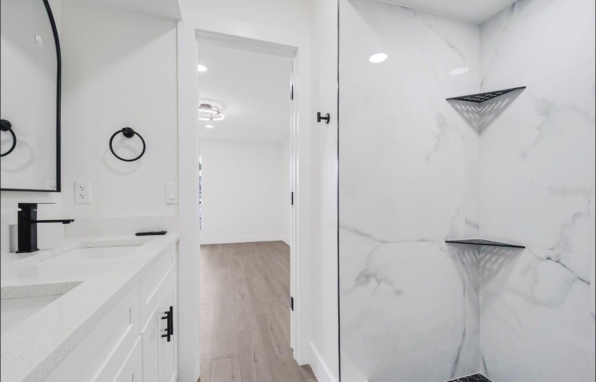 TOWNES SOUTHGATE CONDO PH D - Residential