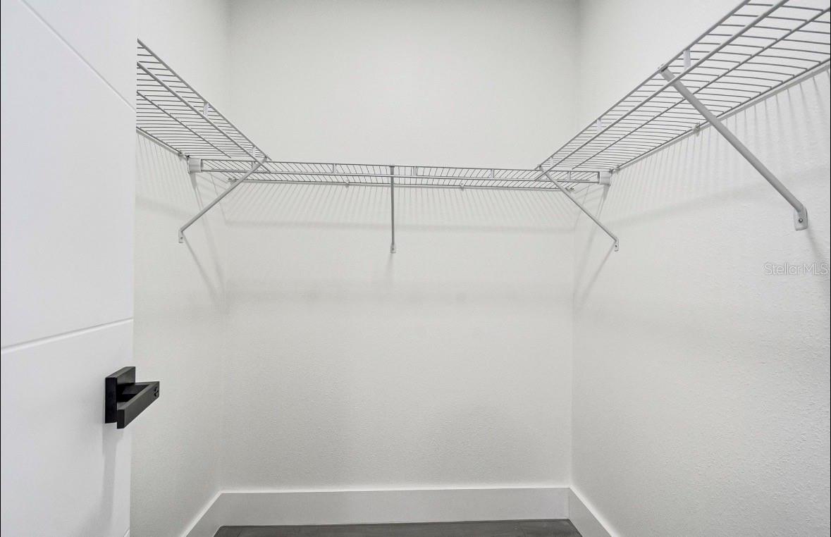 TOWNES SOUTHGATE CONDO PH D - Residential