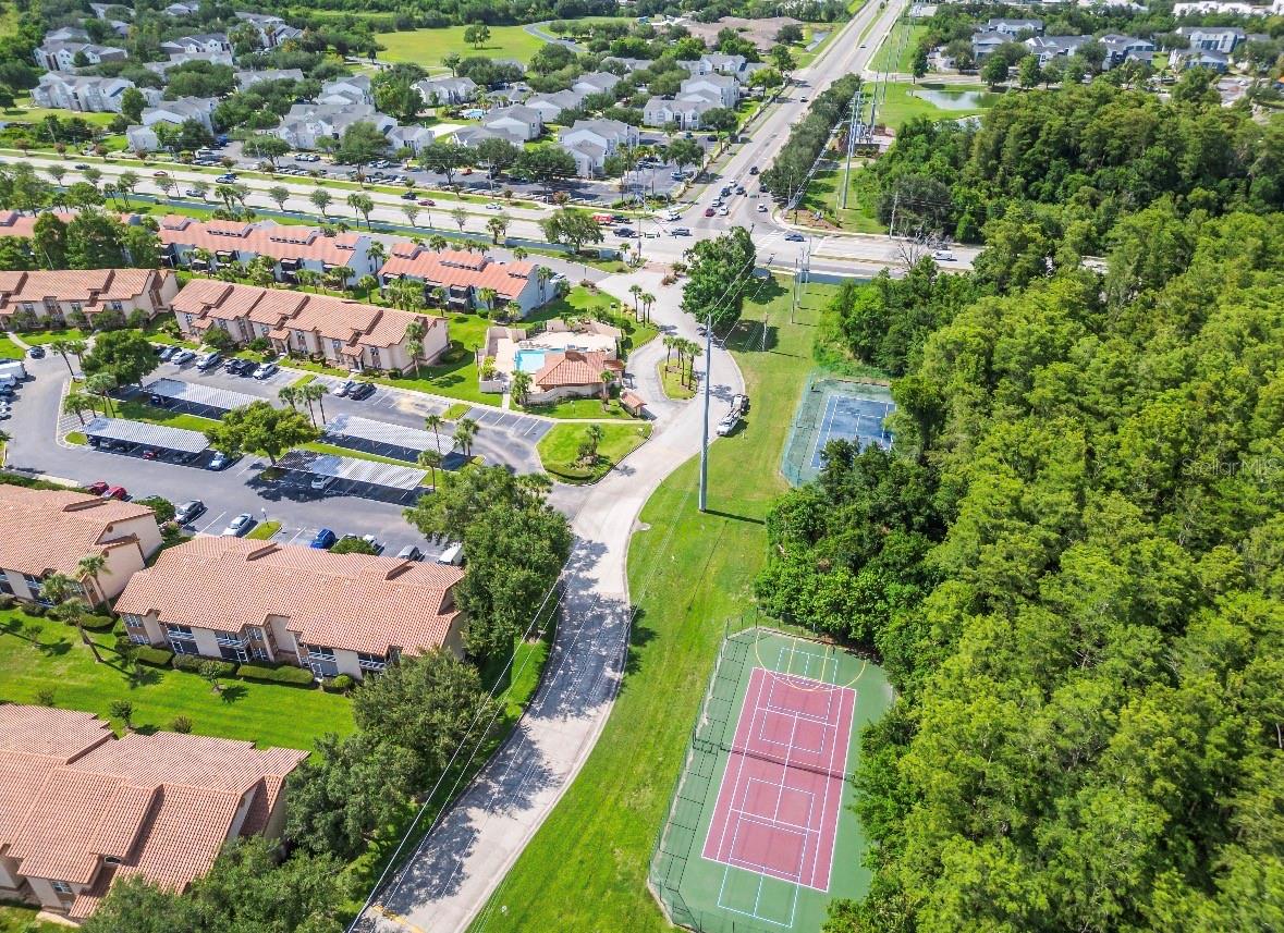 TOWNES SOUTHGATE CONDO PH D - Residential