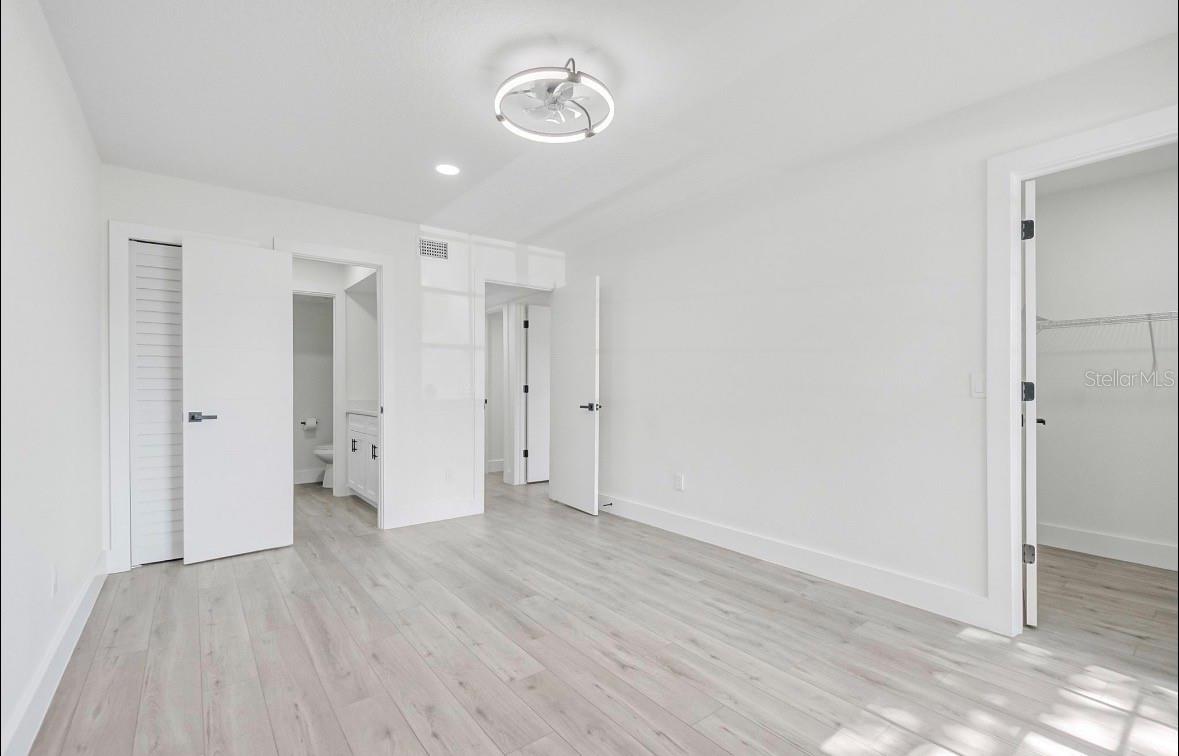 TOWNES SOUTHGATE CONDO PH D - Residential