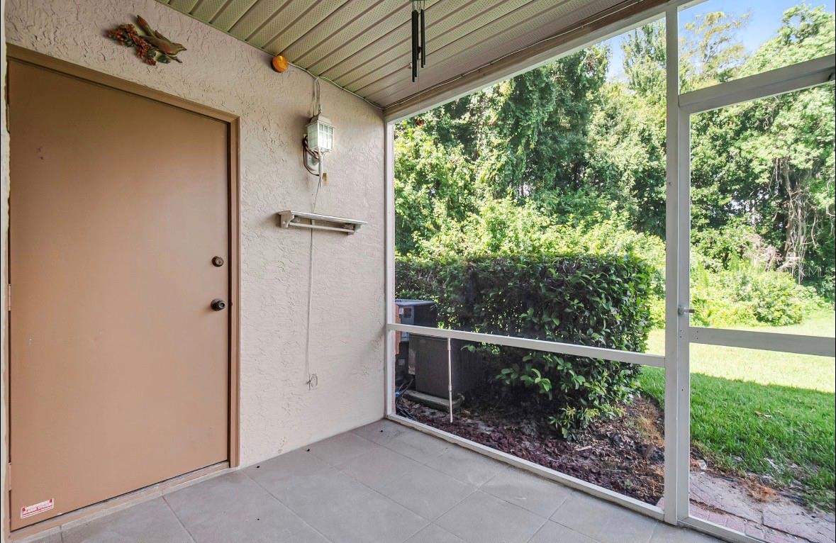 TOWNES SOUTHGATE CONDO PH D - Residential