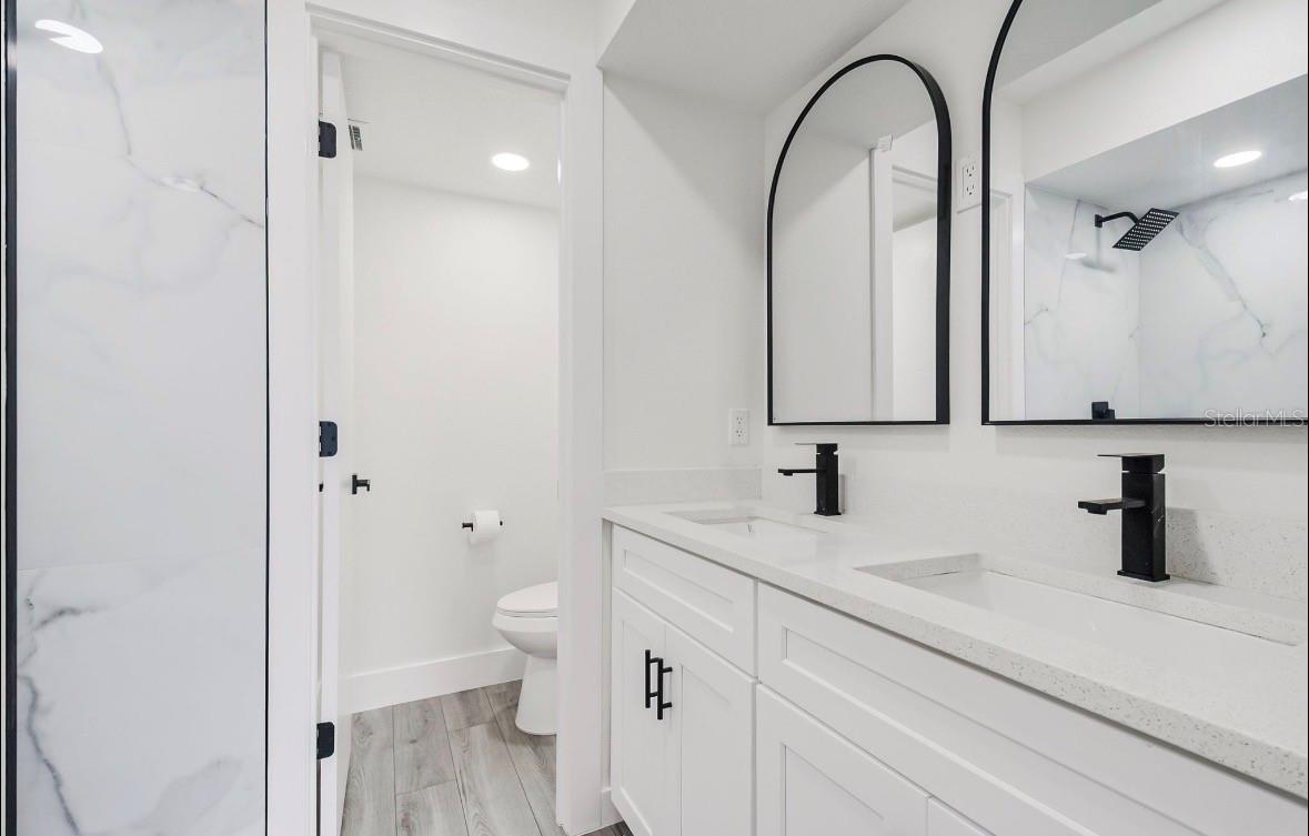 TOWNES SOUTHGATE CONDO PH D - Residential