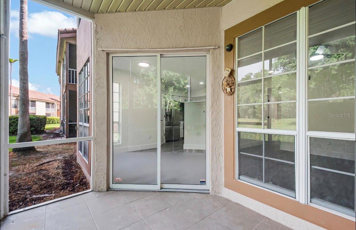 TOWNES SOUTHGATE CONDO PH D - Residential