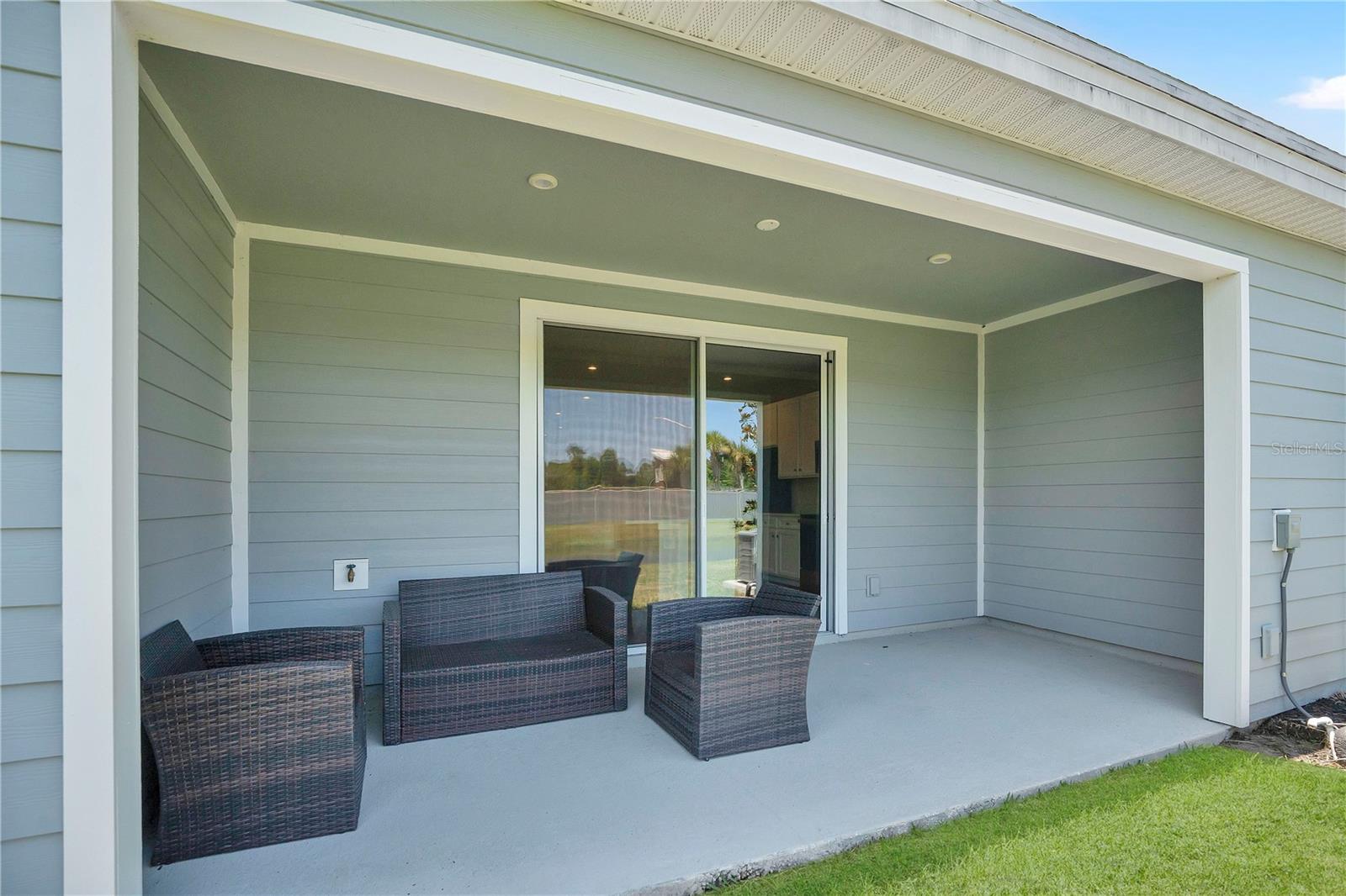 SEMINOLE PALMS - Residential