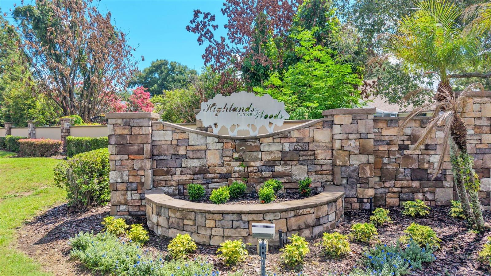 HIGHLANDS IN THE WOODS - Residential