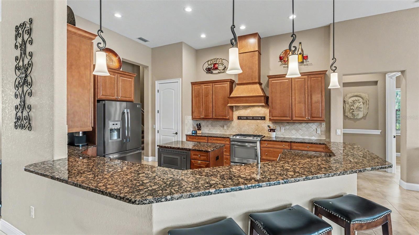 HIGHLANDS IN THE WOODS - Residential