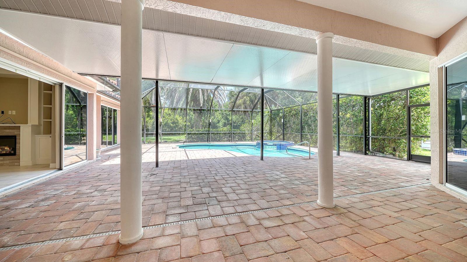 TURTLE ROCK - Residential
