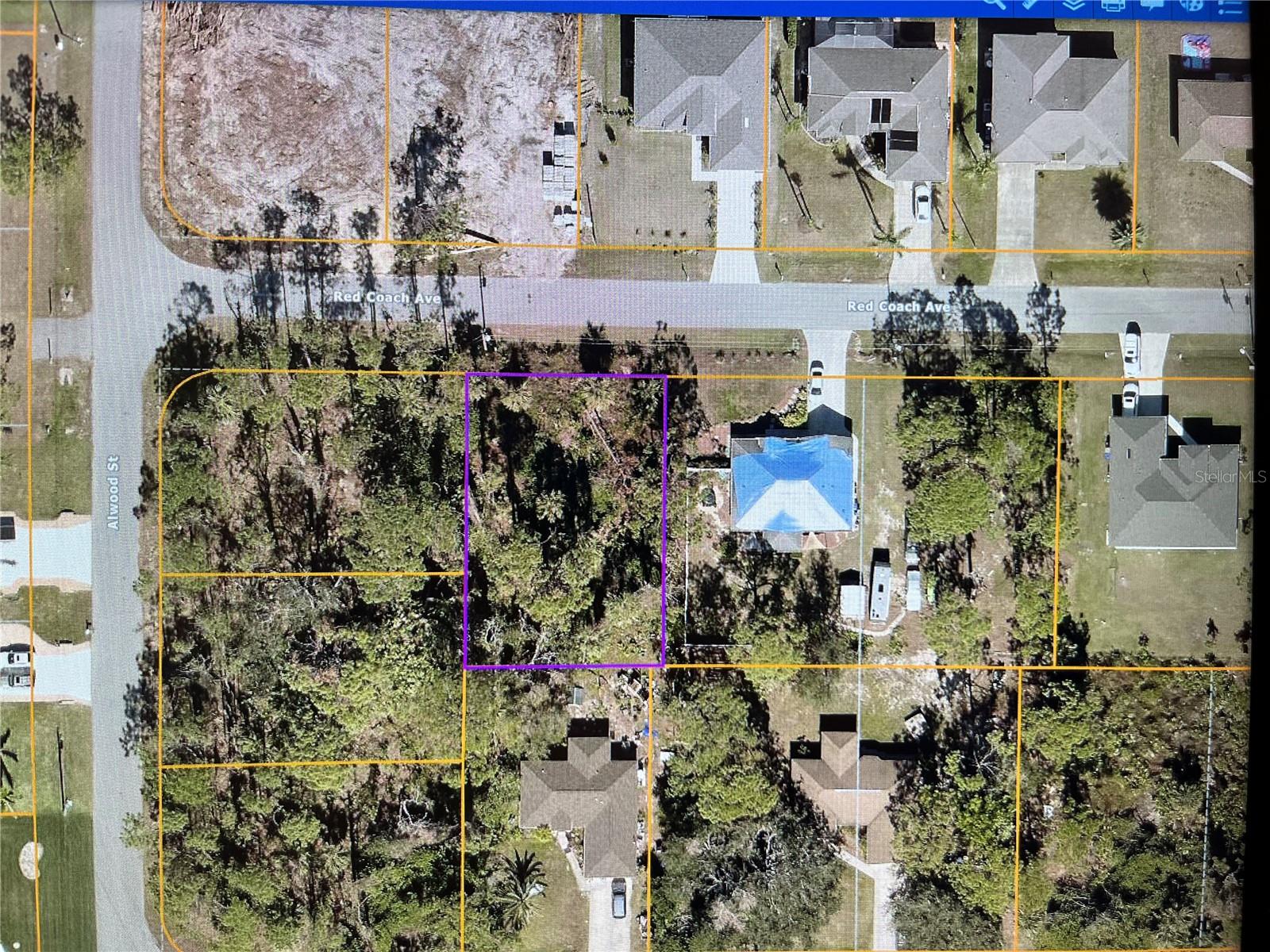 REAT OPPORTUNITY TO BUY THE LOT IN FAST GROWING NORTH PORT AREA! This buildable lot is located in the NW area of North Port just off Biscayne Dr so easy access to a large variety of shopping and dining options. Just a little over 3 miles to Warm Mineral Springs, 9 miles to the new downtown Wellen Park and the Cool Today Park / Atlanta Braves Spring Training Facility, about a 1/2 hour to the beautiful beaches bordering the Gulf of Mexico and under 10 mins to I-75. This entire area is seeing a lot of new construction and expansion so this is a great opportunity for a prime location building lot at a very reasonable price. NO HOA or CDD  fees and NOT FLOOD ZONE!