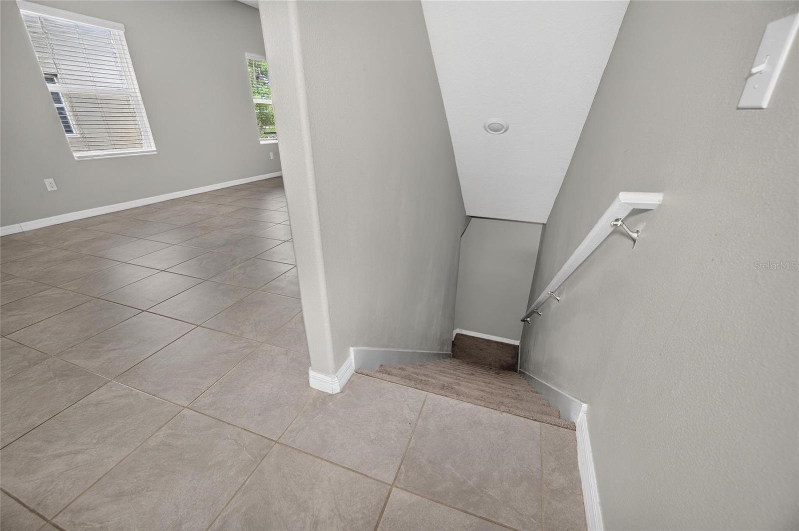 PALM RIVER TWNHMS PH 1 - Residential Lease